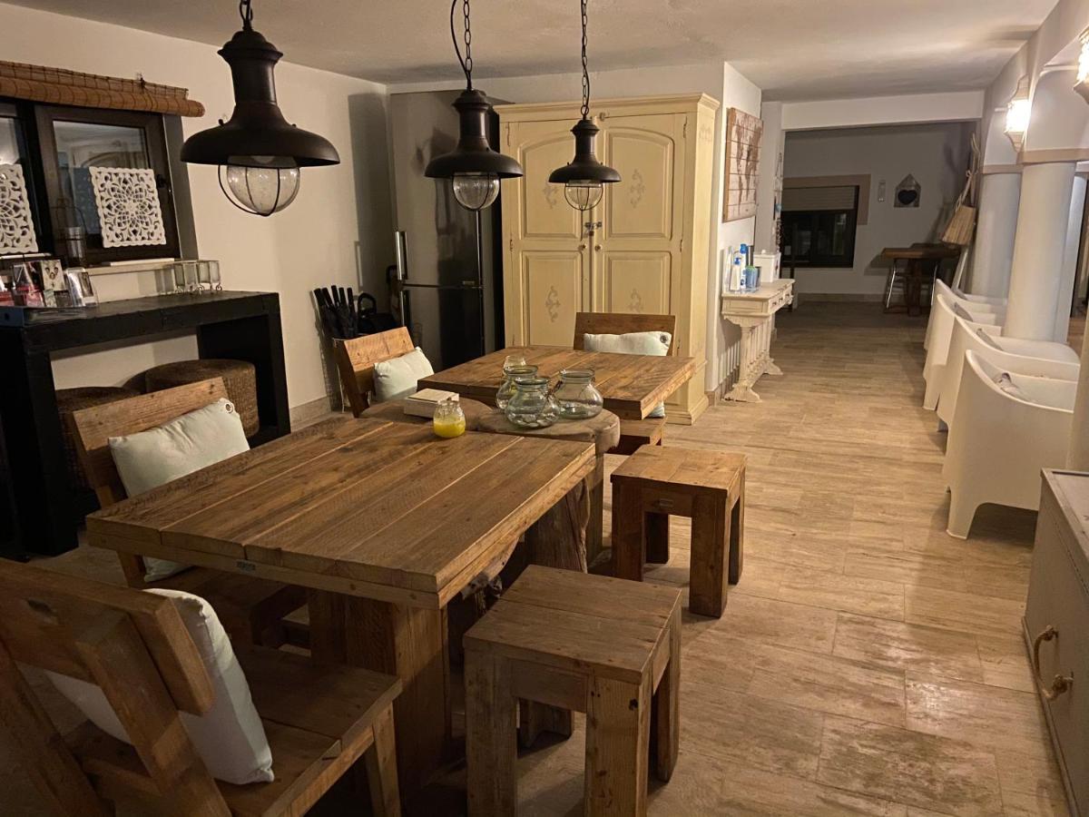 Casa Holandaluzas Marbella Near Beach, With Salt Water Pool And Private Parking Eksteriør billede