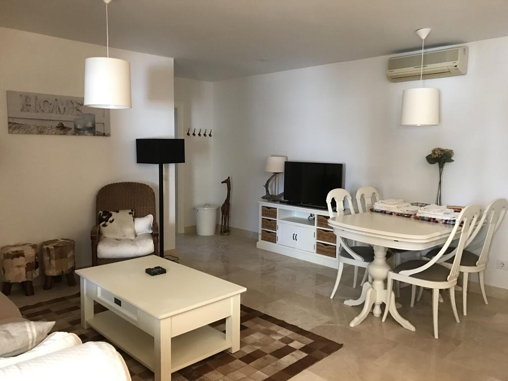 Casa Holandaluzas Marbella Near Beach, With Salt Water Pool And Private Parking Eksteriør billede